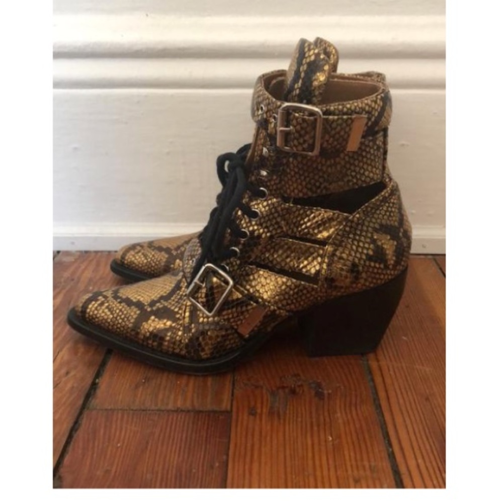 Chloe Rylee Boots - Picture 2 of 6